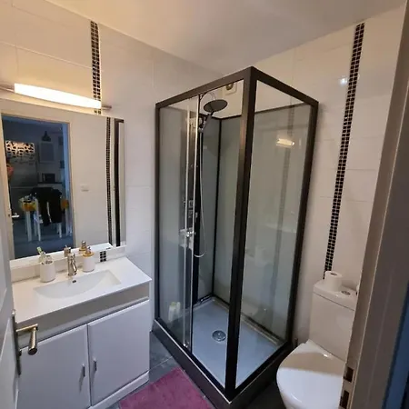 43m With Garden Near The Old Port